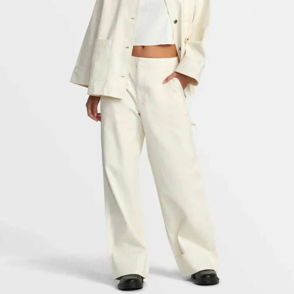 RVCA Back Bay Pant Relaxed Wide Leg Chino Utility 100% Cotton Latte 31 NWT